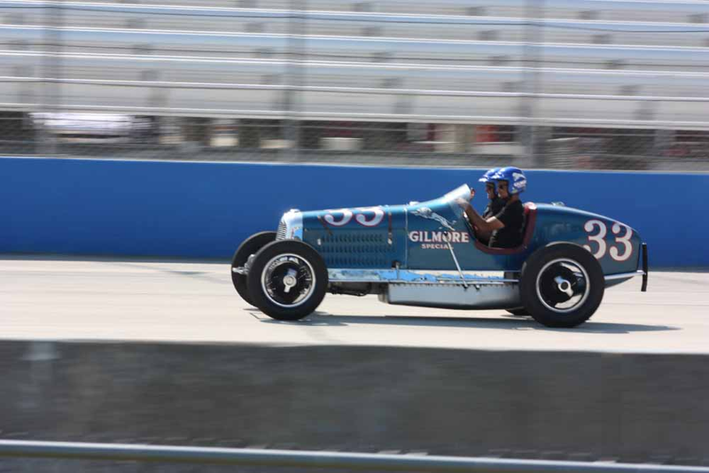 Illustration for article titled The 10 Best Vintage Indycars at the Milwaukee MileĀ